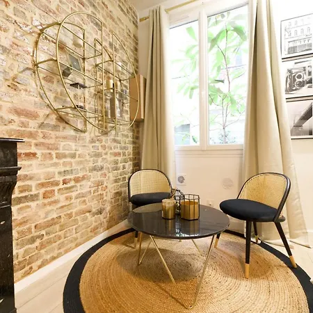 Cosy Studio Opera
